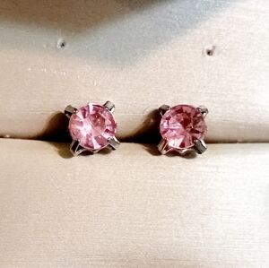 Elegant Pink Stud Earrings
